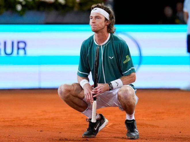 面对水原三 面对水原三