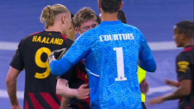 更接近于把 更接近于把